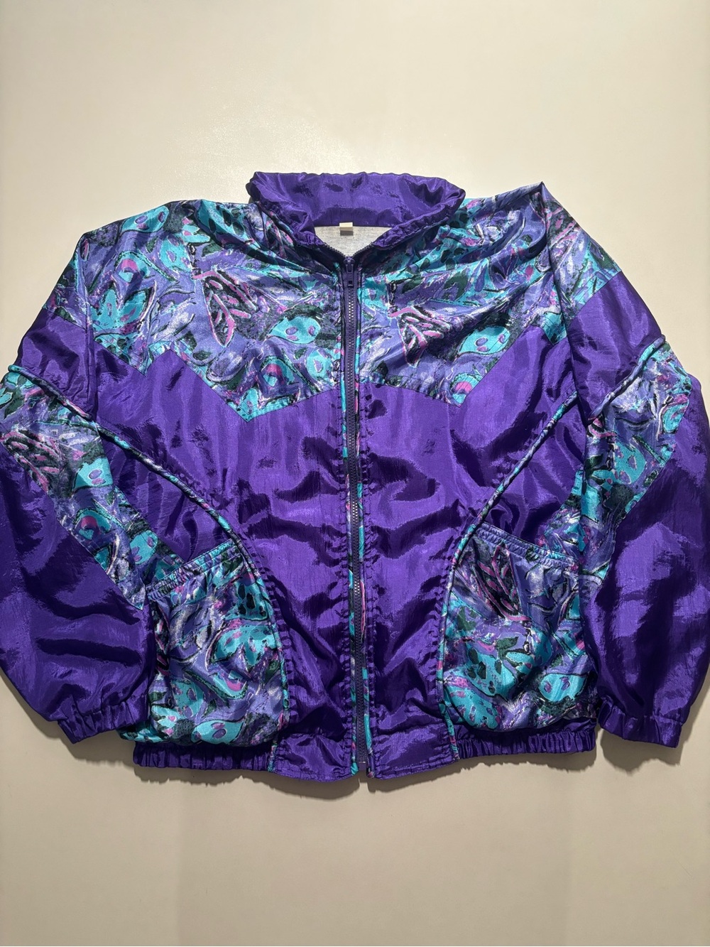 Vintage 1980-1990s floral abstract purple teal beautiful windbreaker coat